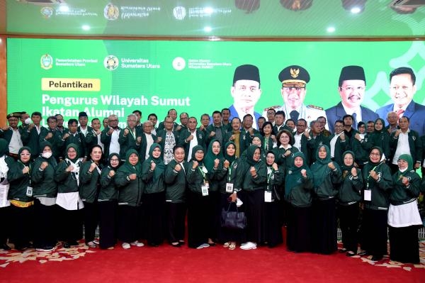 Hadiri Pelantikan Pengurus PW IKA USU, Edy Rahmayadi Berharap Kontribusi Alumni Semakin Besar untuk Sumut